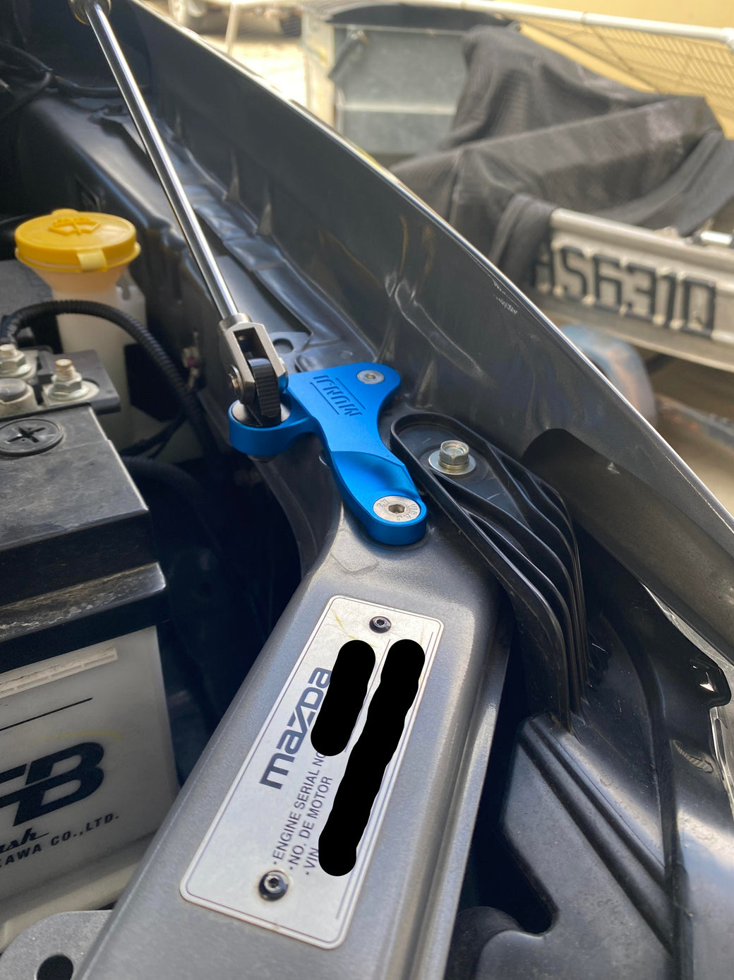 Gas Bonnet Struts (Mazda BT-50 Only 2020 Onwards