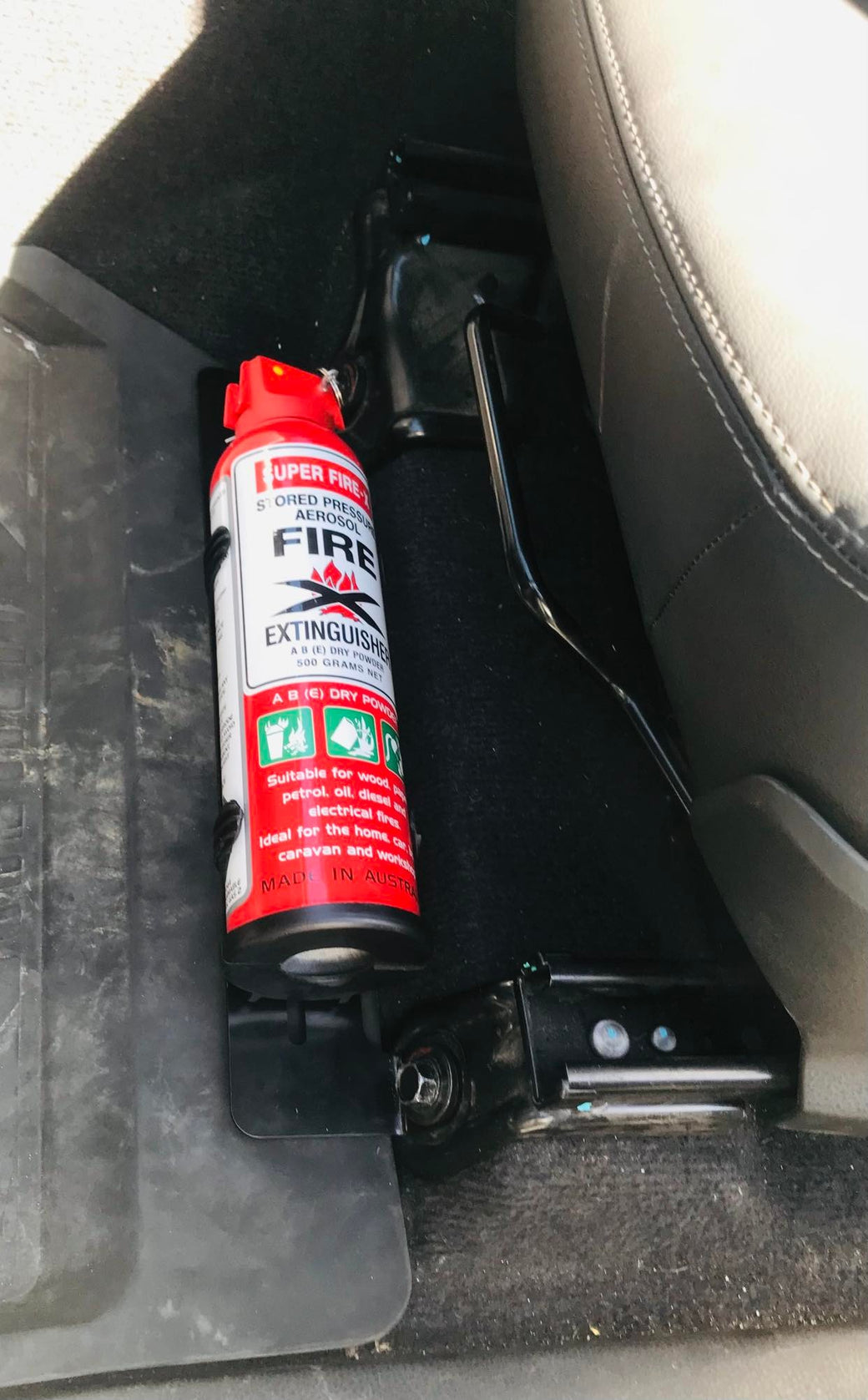 Fire Extinguisher Mount (Isuzu D-Max and RG Colorado 2012 to 2020/MUX and Colorado 7 2012 to 2021 - 4JJ1)